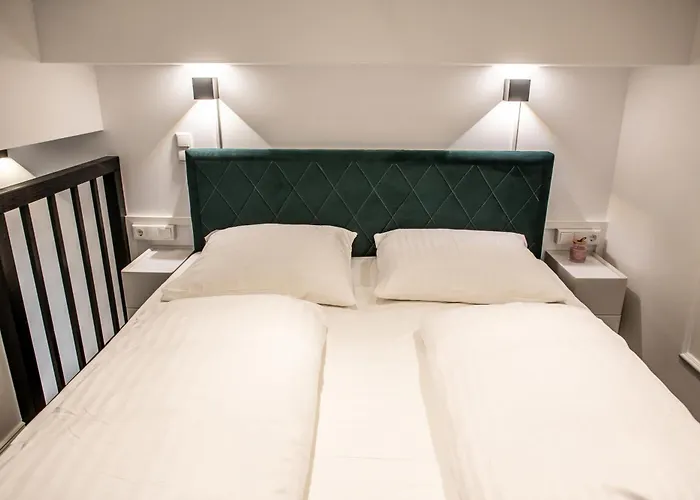 Oran Apartment 2